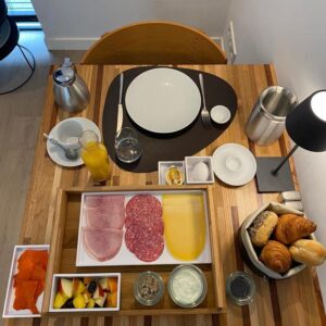 Houten-ontbijtbox-by-mettre-a-table-uitgepakt