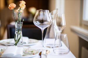 Quatrophil_Burgundy_White Wine_Whisky-stolzle