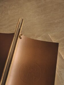 Lind DNA- menu holders